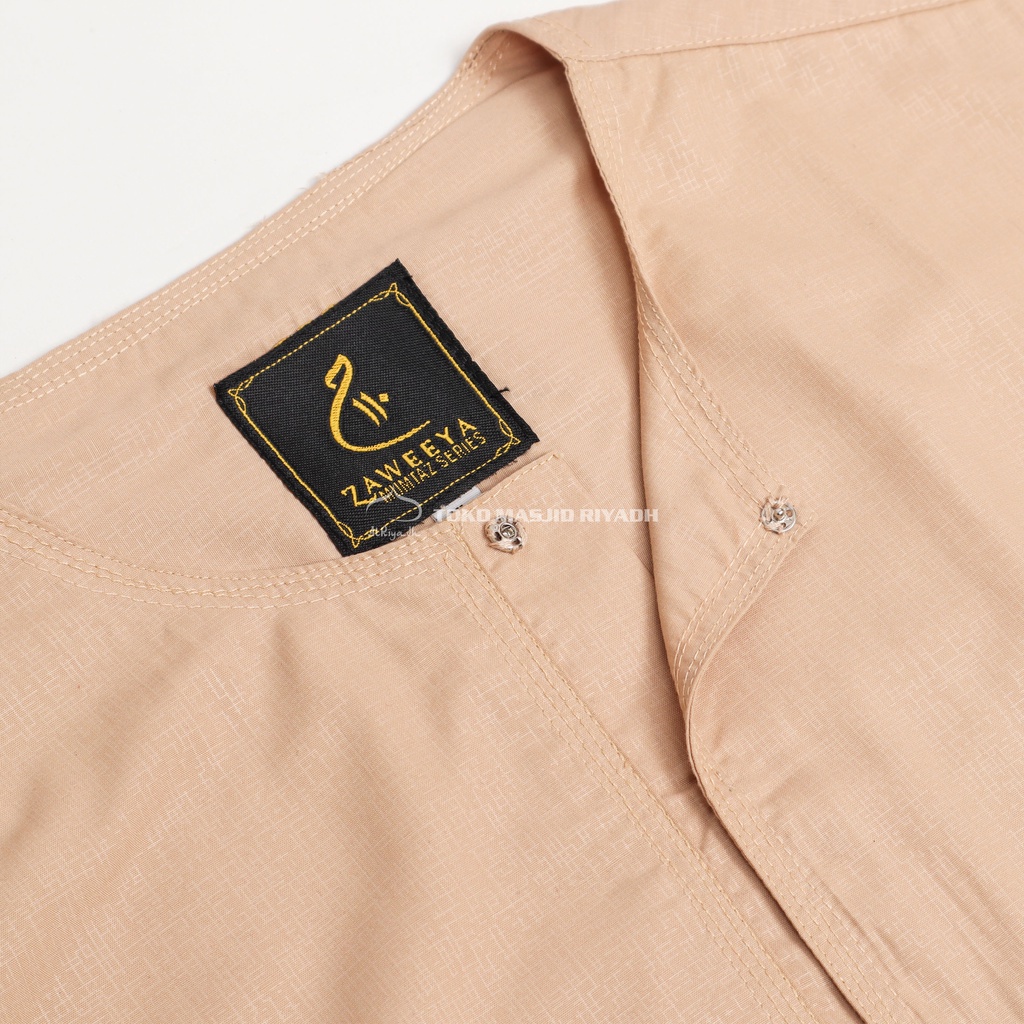 Baju Koko ZAWEEYA Mumtaz Series Model Omani Emboss Polos Putih Warna