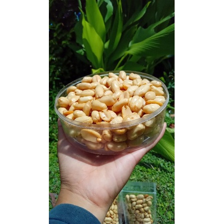 

KACANG ASIN 250 GRAM