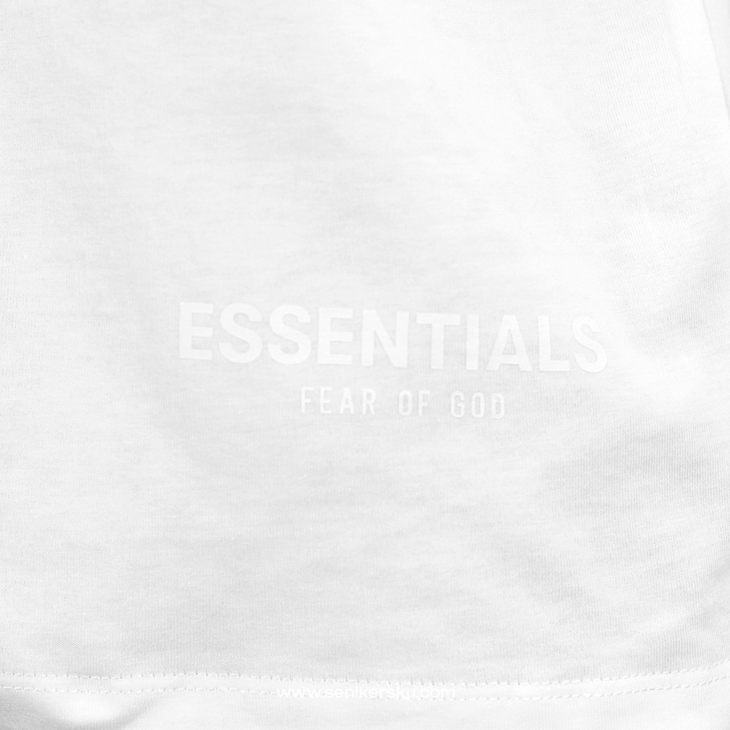 Essentials FOG 3M Boxy Logo LA White Tee SS19