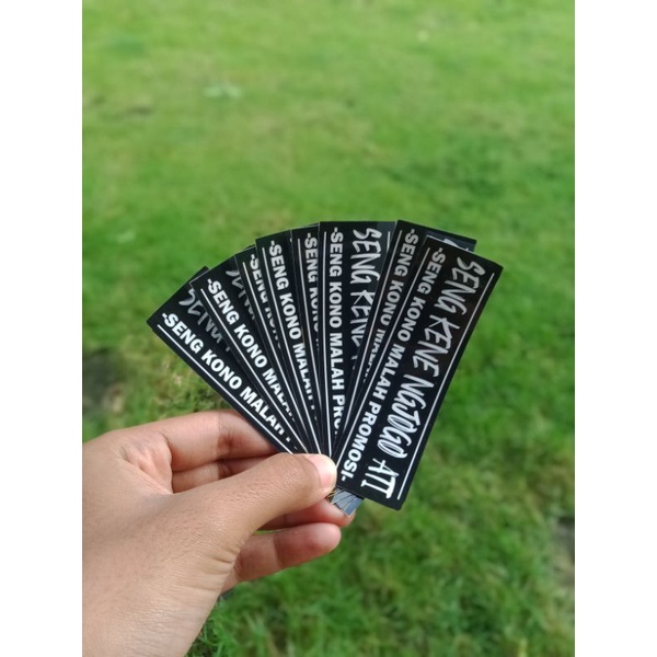 

STIKER VYNIL PERASAAN 01 / MINIMAL PEMBELIAN 10RB