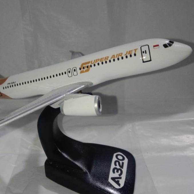 Miniatur Pesawat Super Air Jet