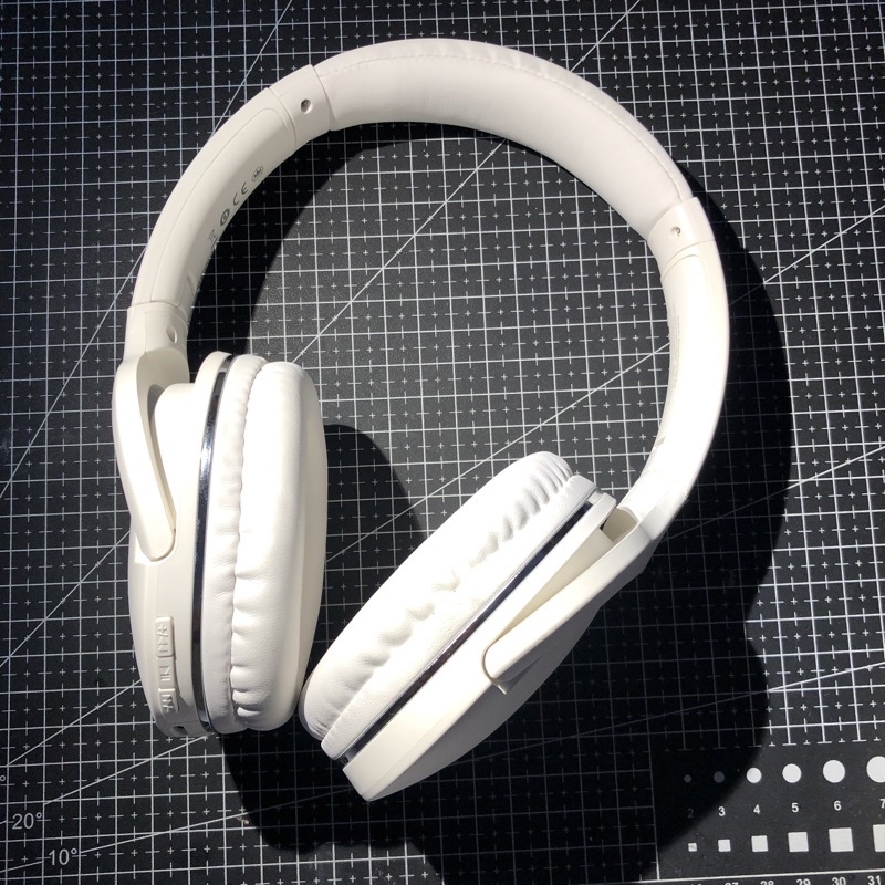 preloved headphone baseus BOOKED