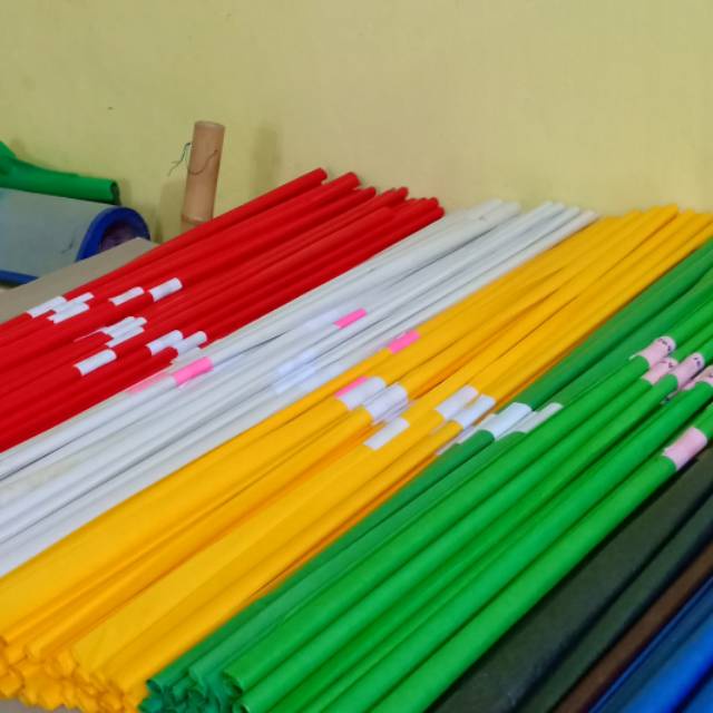 

Kertas Minyak / Kertas Pilus / Kertas Wajik warna Merah Putih Biru Hijau Kuning Orange Pink Ungu