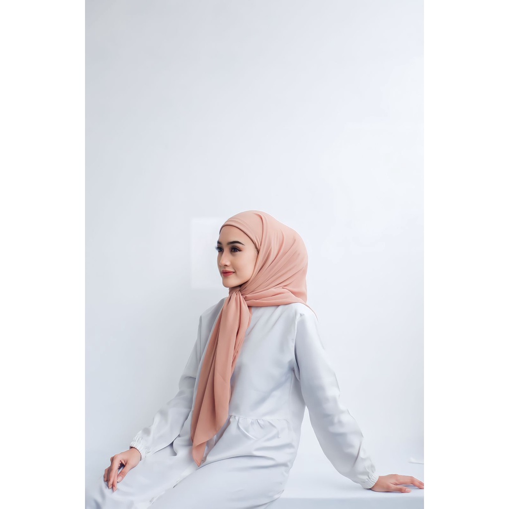 HIJAB JILBAB KERUDUNG SQUARE SEGI EMPAT INSTAN TURKI 2 LAYER-MILO