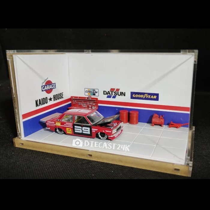 AKRILIK DIORAMA GARAGE TERLARIS