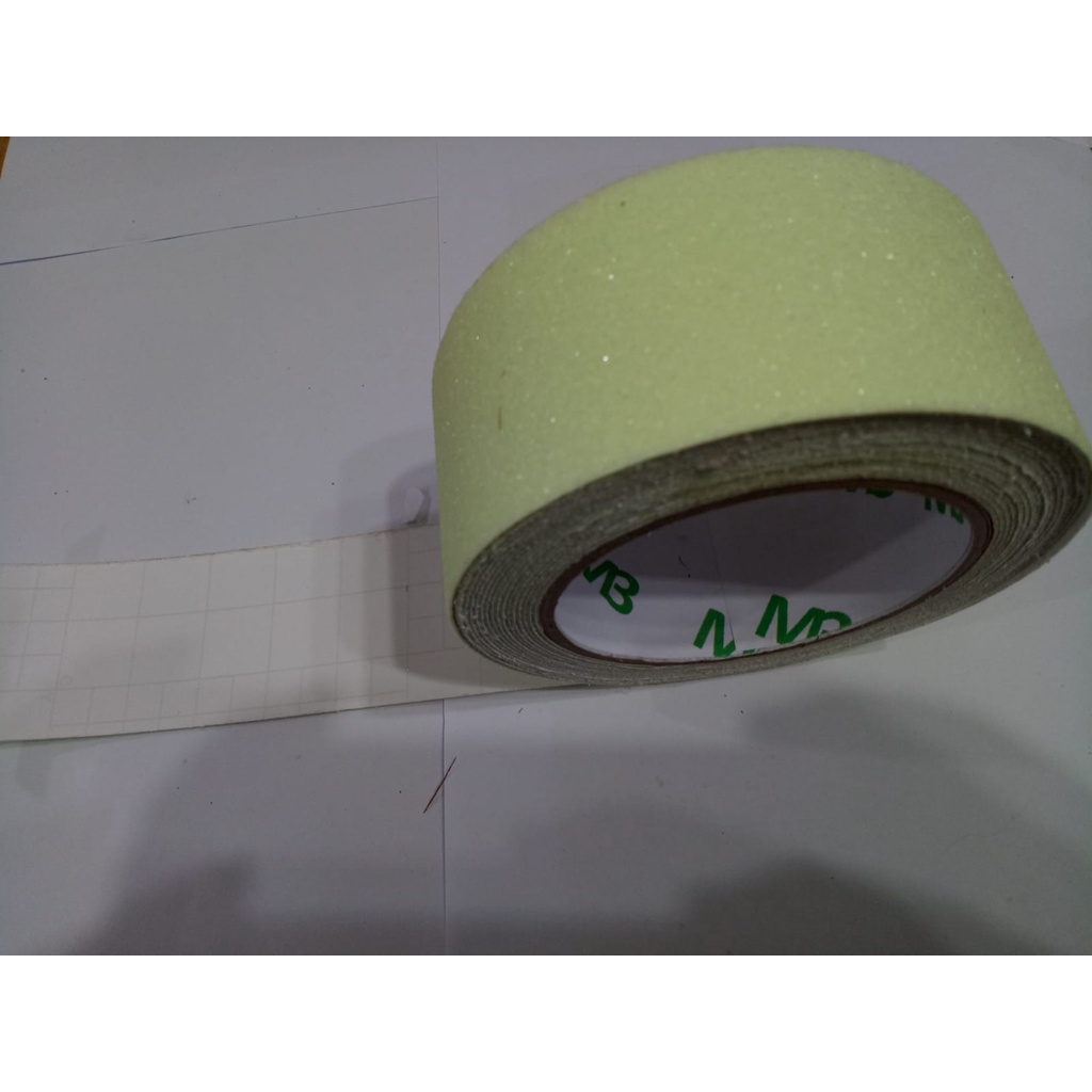 

SAFETY WALK MB ANTI SLIP TAPE LUMINOUS GLOW IN THE DARK 50MMX1M