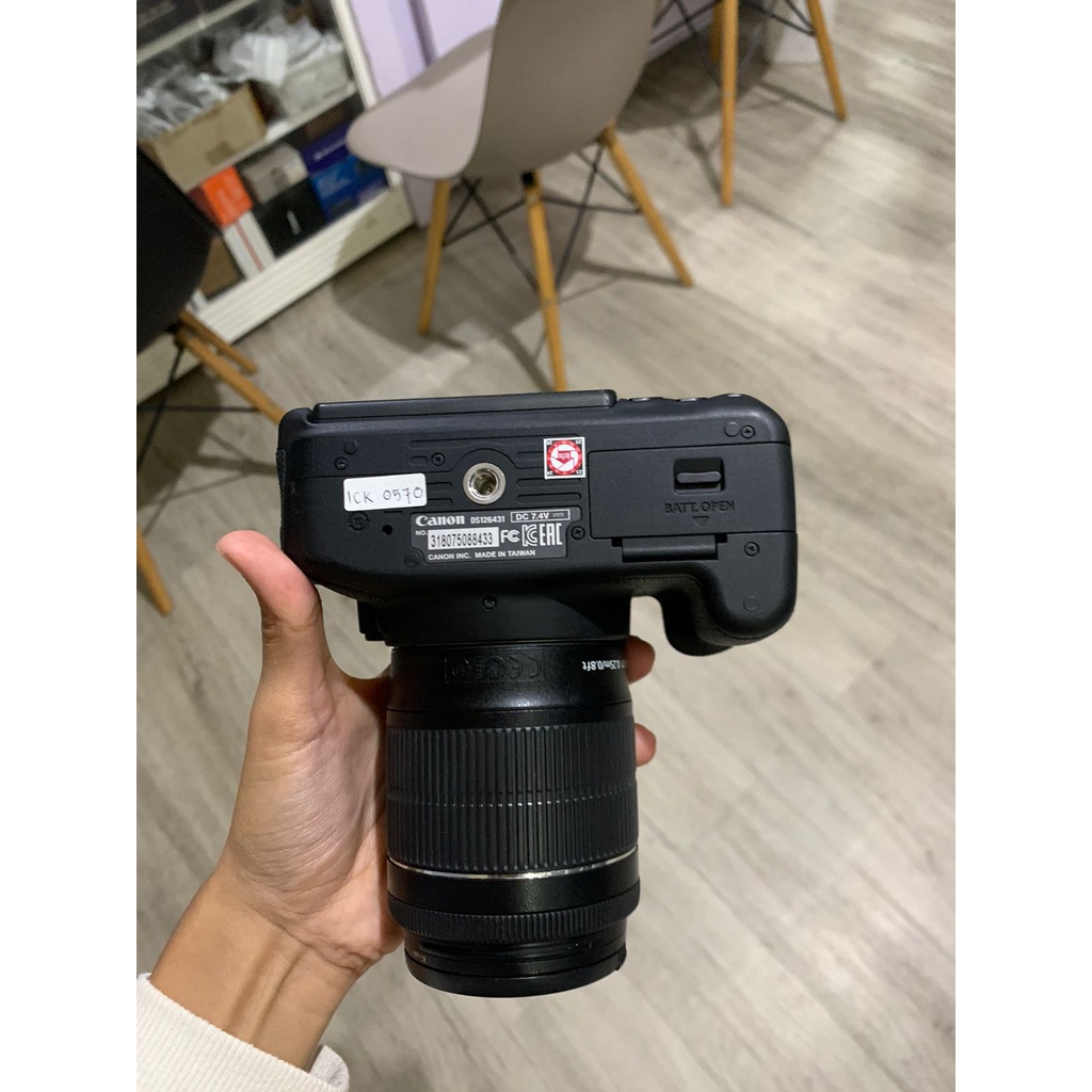 KAMERA PEMULA CANON 700D + KIT PRODUK ORIGINAL