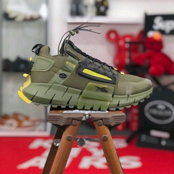 Reebok Zig Kinetica Edge &quot;Army Green&quot;