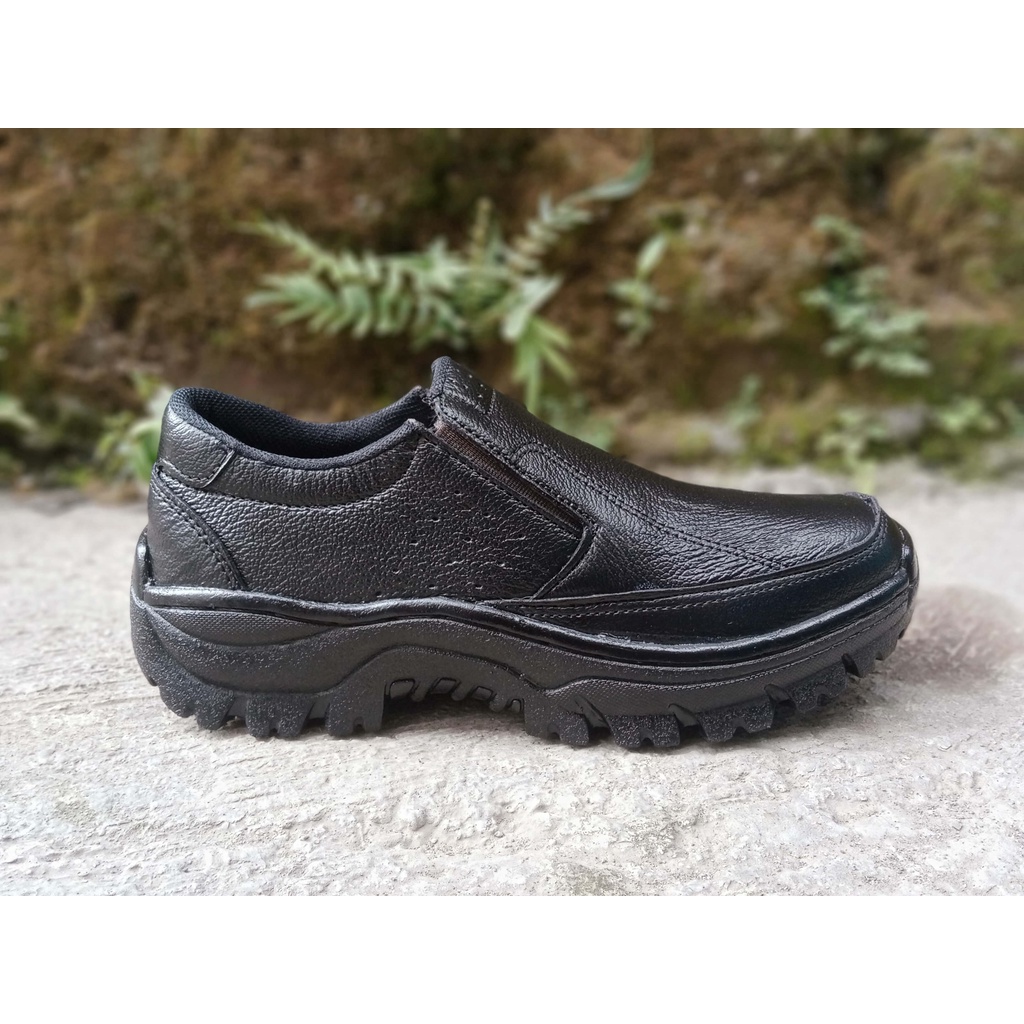 Sepatu Casual Pria / Sepatu Slip On Pria / Sepatu Boots Pria Kulit Sapi Asli