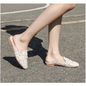 ALTEMAID slop shoes vintage slip on apricot with pearl