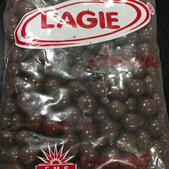 

✱ Lagie chocoball 1kg isi ✾