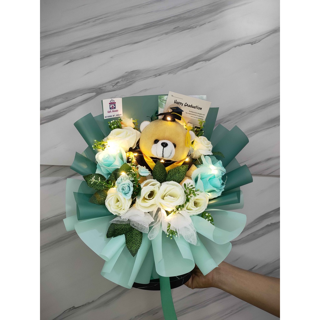 Buket Wisuda/ Buket Boneka Wisuda/ Buket Bunga/ Free Kartu Ucapan&Paper-Bag