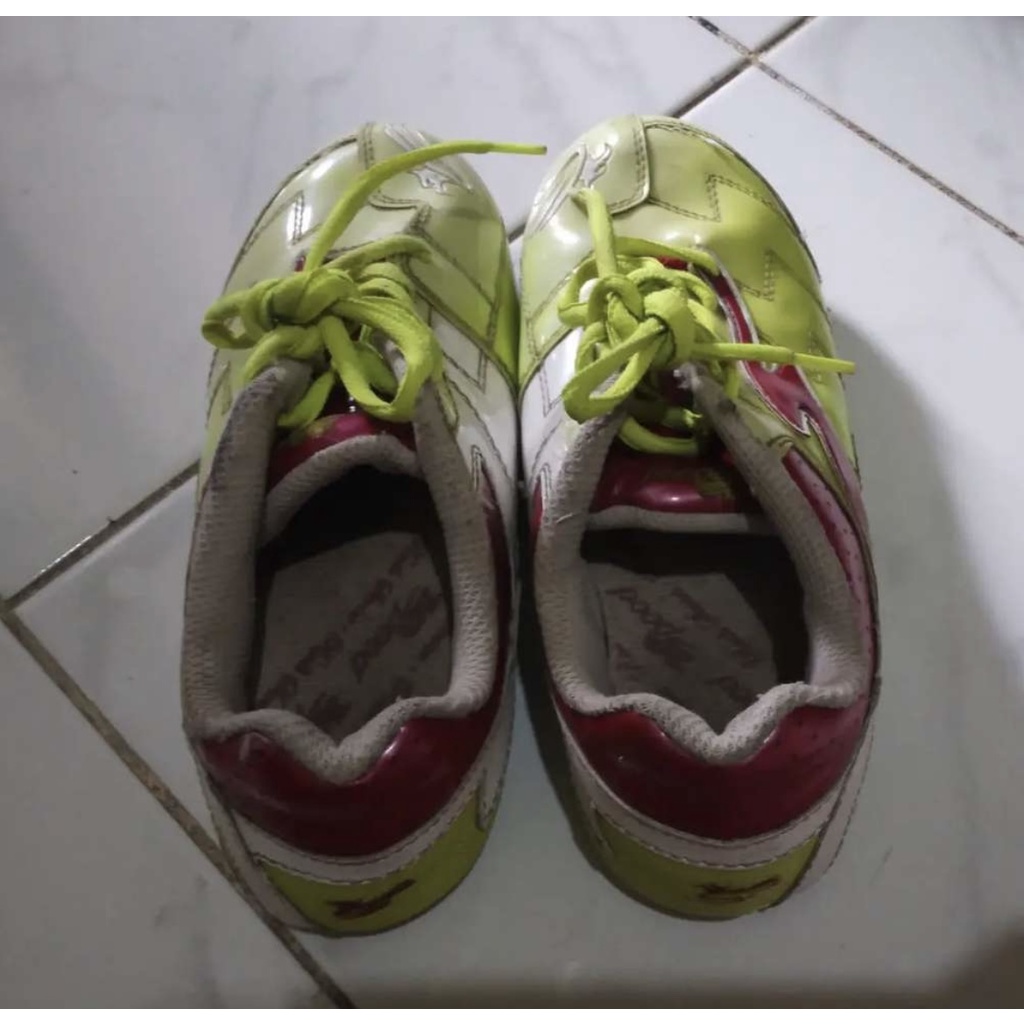 Sepatu Futsal Speed