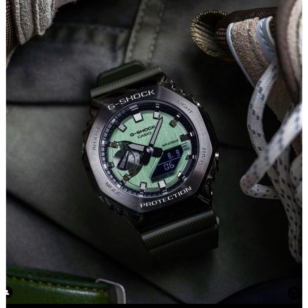 Jam Tangan Casio G-SHOCK GM-2100B-3A Pria