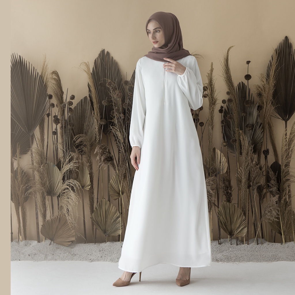 Basic Sada by Aska Label - Gamis polos dengan kantong dan busui friendly bahan crepe warna putih offwhite, hitam black, hijau sage, abu muda, pink, peach, milo tan