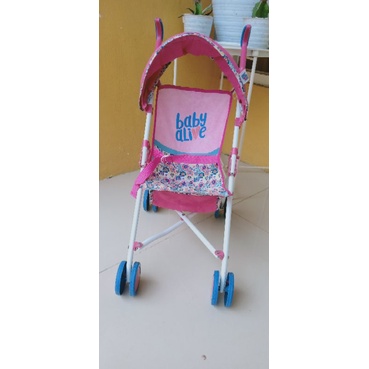 Dorongan boneka baby alive