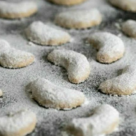 

putri salju/kue lebaran /kue kering best seller