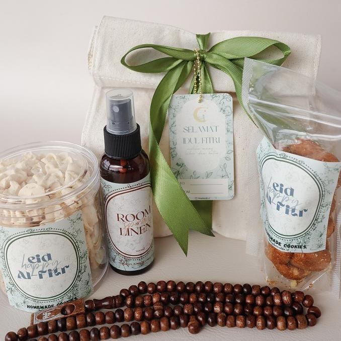 

DIJUAL PARSEL RAMADHAN "AMARA" / KUE KERING LEBARAN TERLARIS G6416BUJN