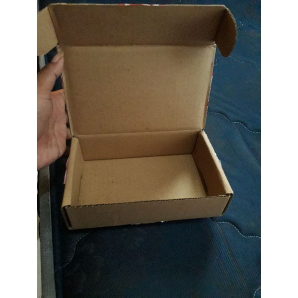 

kardus packing untuk lcd/serbaguna