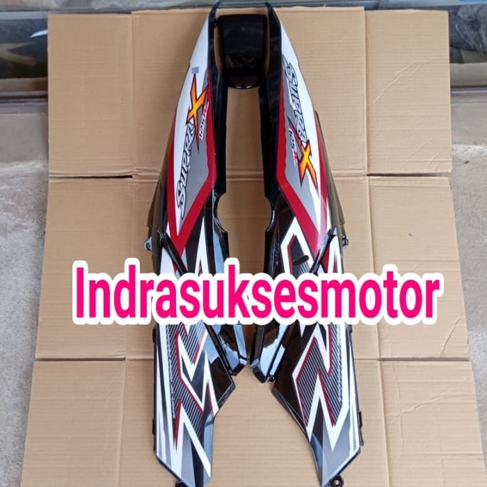 cover body belakang motor supra x 125 plus striping