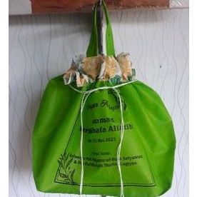 

Tas hajatan spunbond serut sablon / tas hajatan sablon