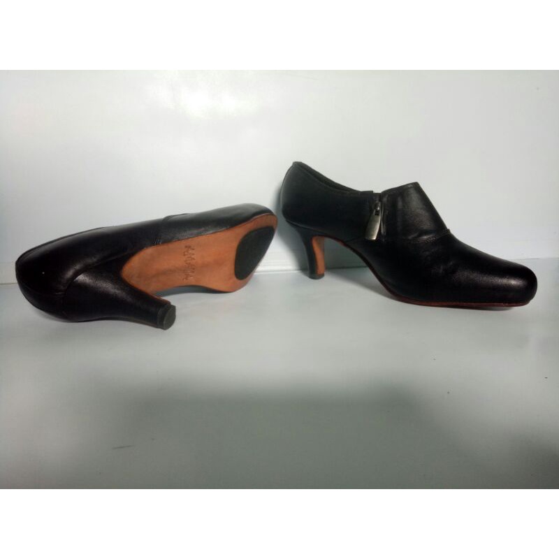Sepatu pdh wanita pendek resleting hak 7 cm full kulit size 41