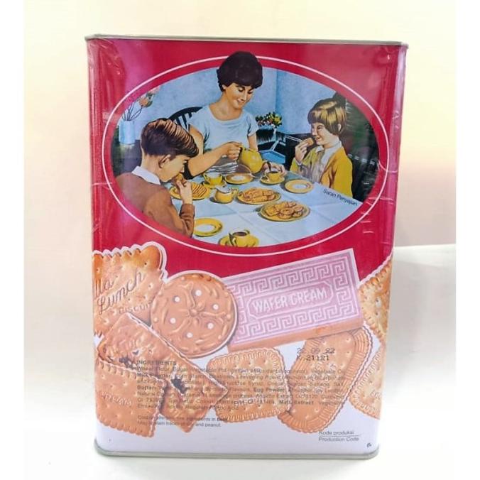 

BISKUIT KALENG KHONG GUAN KALENG BISCUIT 1600 GR / BISKUIT KONG GUAN KALENG ANEKA EL09I09A82L