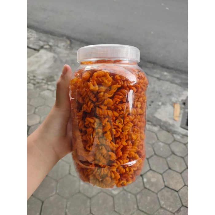 

SNACK IN JAR TOPLES - MAKARONI PEDAS DAUN JERUK - JAJANAN MICIN Kualitas Terbaik