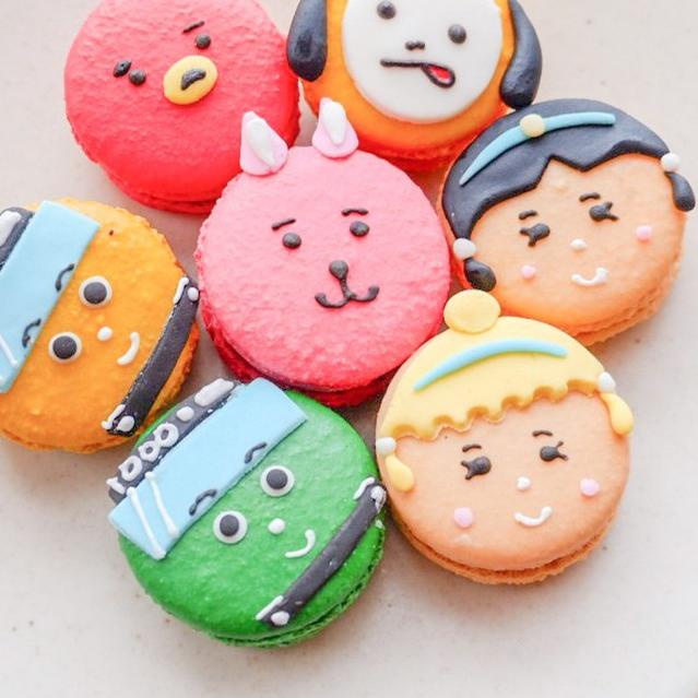 

✲ REGULAR MACARON KARAKTER ISI 6PCS ➣