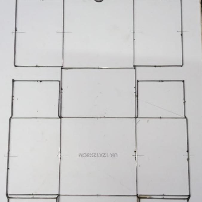 

piso bok aki UK 12x12x8cm