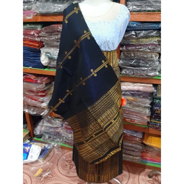 MANDAR TARUTUNG PUCCA BINTIK BIRU NAVY KEPALA GOLD TENUN TANGAN MANDAR TOSKA