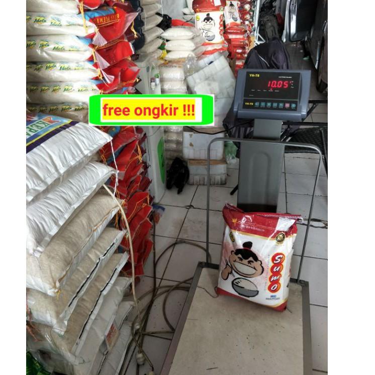 

Big Sale Beras cap merek Sumo 10 kg - GOSEND