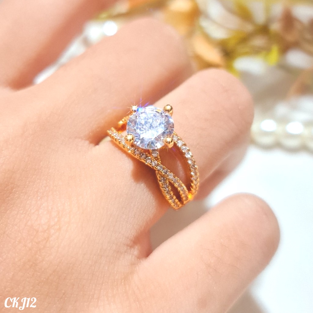 PGX Cincin Xuping Wanita Perhiasan Lapis Emas Aksesoris Fashion Premium - Z447