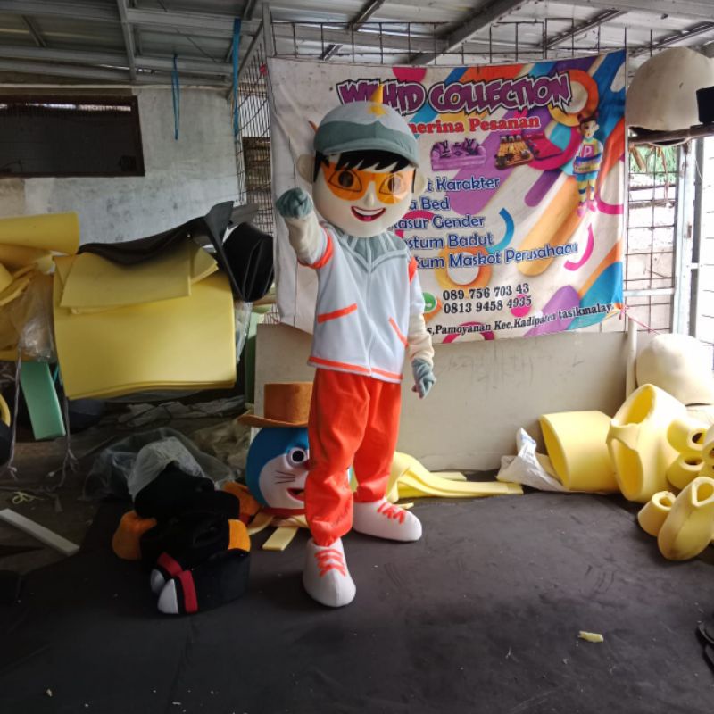 kostum badut Boboiboy kacamata