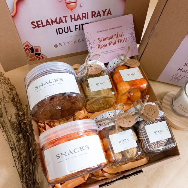 

Hampers Kue Kering Lebaran / Hampers Lebaran / Hampers Snack Lebaran / Paket Kue Lebaran / Hampers Ramadhan / Hampers Kue Idul Fitri