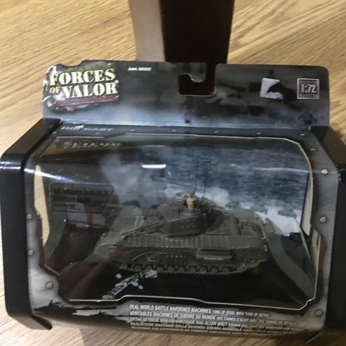 Mobil Diecast tank Forces of Valor 85003 militer