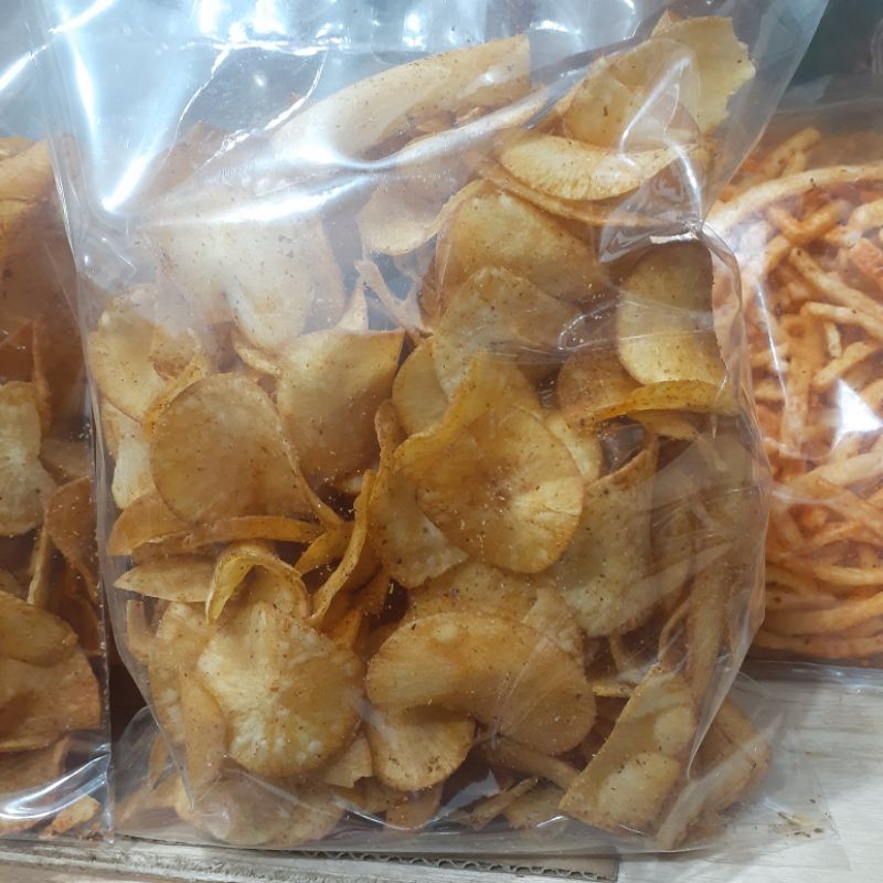 

KERIPIK SINGKONG PEDAS LADA RENYAH/SNACK KILOAN