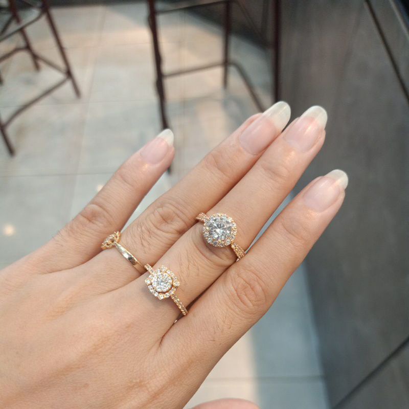 cincin emas Jakarta 700