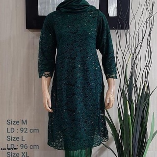 (DIJAMIN REALPICT)ATASAN KEBAYA BRUKAT/TUNIK BROKAT MODERN/TUNIK BROKAT MODERN/KEBAYA KONDANGAN/KEBAYA MODERN/KEBAYA BROKAT MURAH/KEBAYA MURAH WARNA HITAM  by restukebaya002