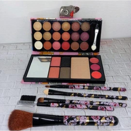 ArkanaShop - Paket Make Up 1 Set Murah Lengkap / Paket Kosmetik / Eyeshadow / Lipstik / Foundation / Concaeler / Maskara Maybelline / Eyeliner Anti Air / Spon Makeup / Bedak / Makeup Brush