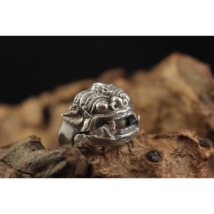 CIncin Perak/ Silver Ring Motif Barong Bali
