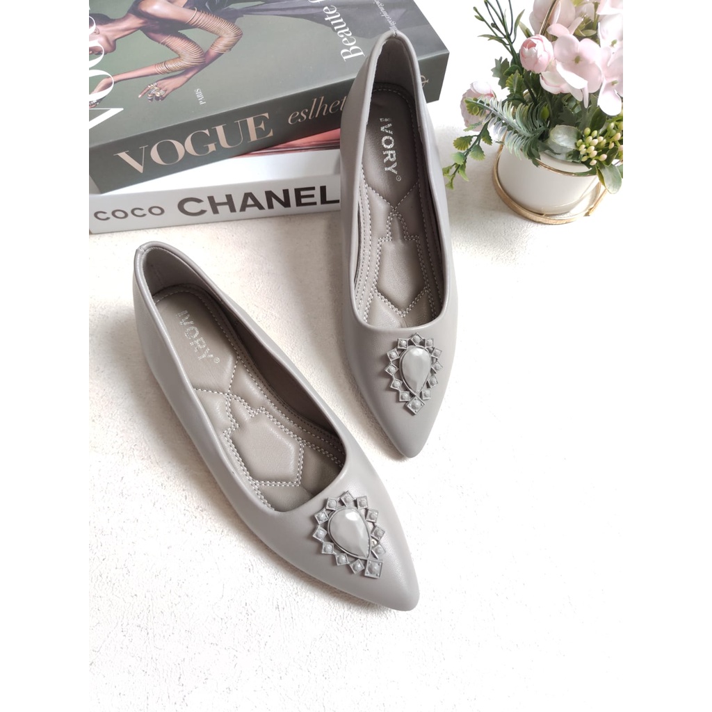 IVORY Sepatu Wanita Heels 2cm Pantofel Kerja 328-SP169