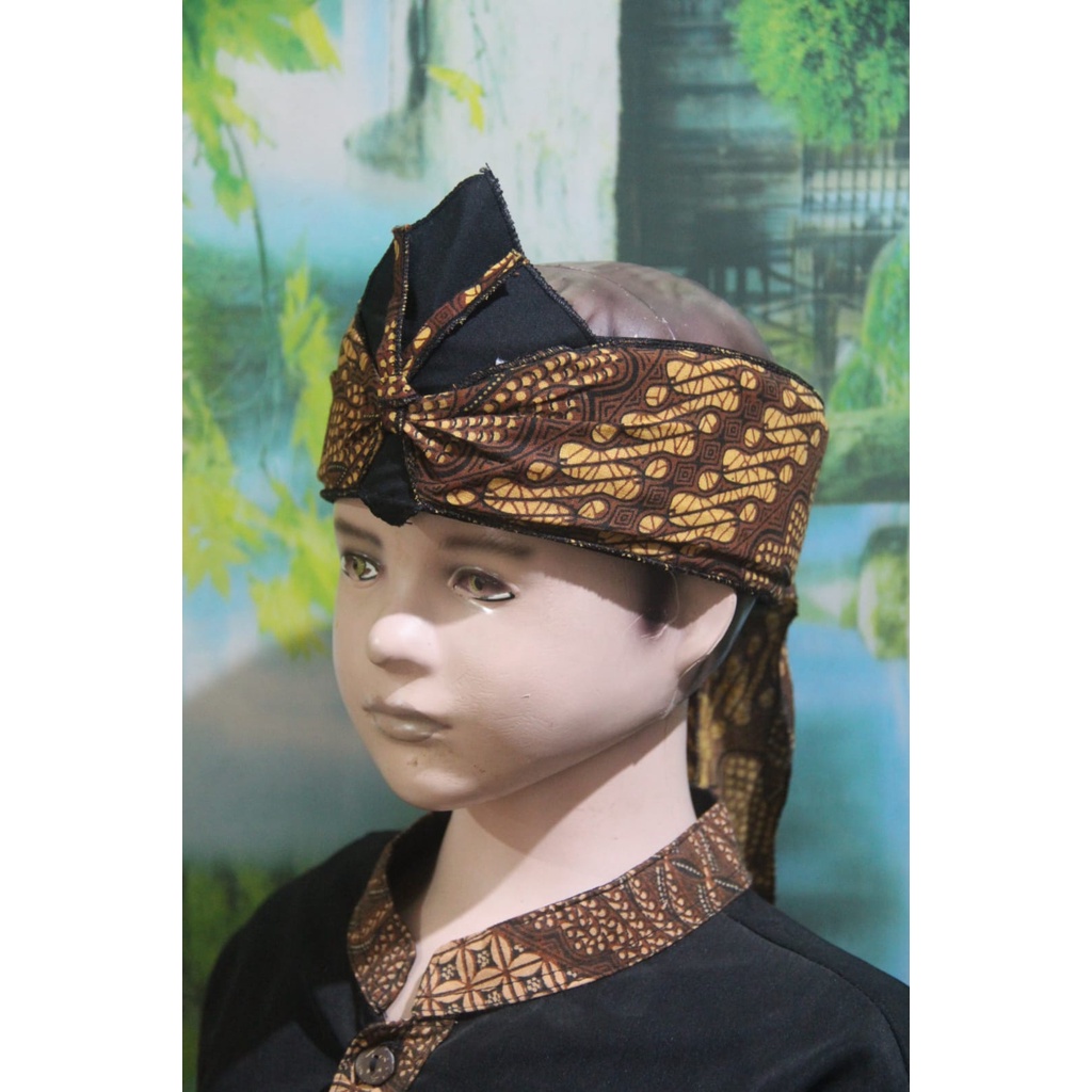 blangkon iket kepala sunda jawa batik tradisional anak atas BOLONG (COKLAT)