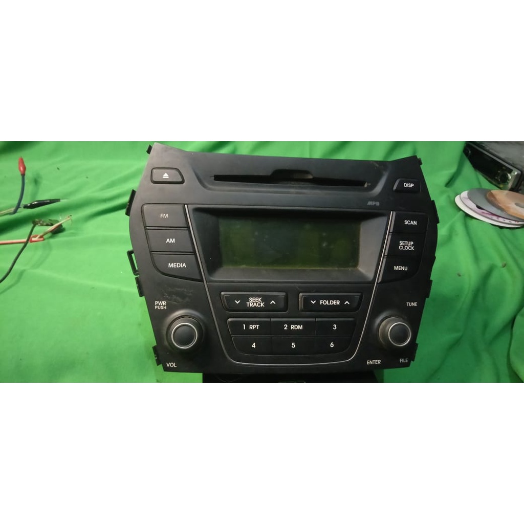TAPE MOBIL BEKAS JADUL.ORI UNIT AUDIO HYUNDAI.LAYAR BLANK.NO SOKET.