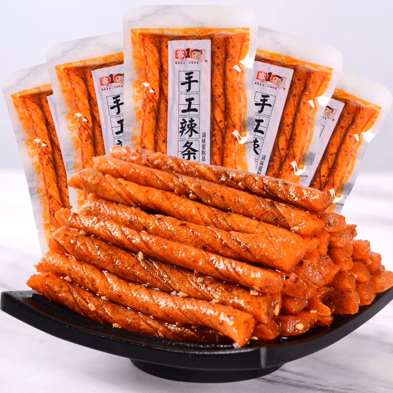 {HALAL} SaiYi Snack Mini Spicy Latiao 赛1手工辣条