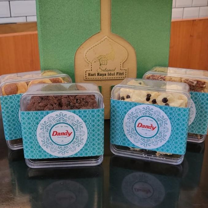 

TERBARU PARCEL LEBARAN ENAK KUE KERING HAMPERS TBK G6416BUJN