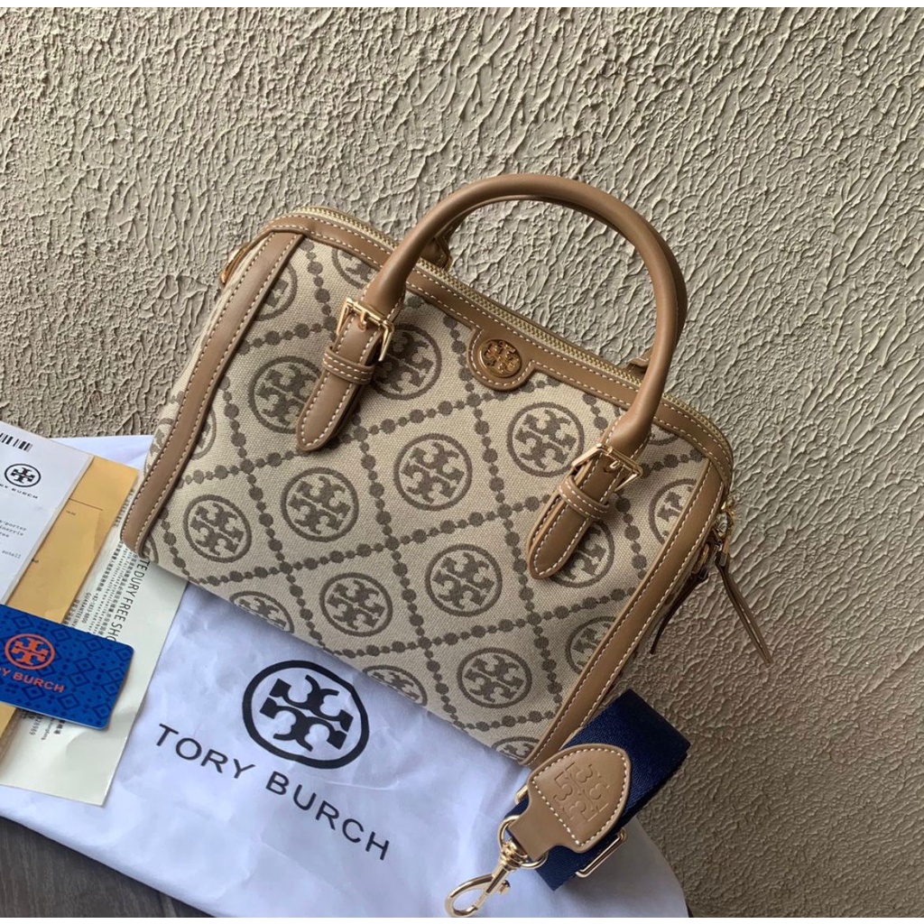 TAS SELEMPANG WANITA MONOGRAM JACQUARD BARREL SPEEDY MEDIUM TORY BURCH 510