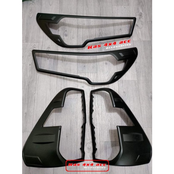 garnish hilux tipe V 2022