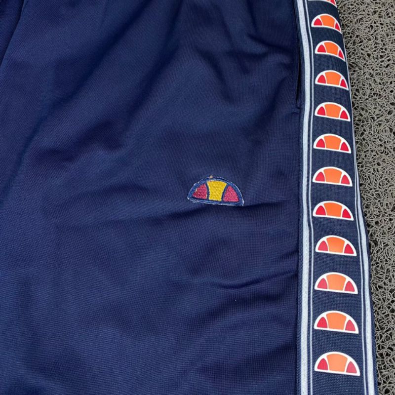 -FRMNSH- CELANA PANJANG ELLESSE NAVY TAPED FULL TAG LABEL CASUAL HYPE