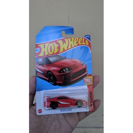 DIECAST HOT WHEELS TOYOTA SUPRA